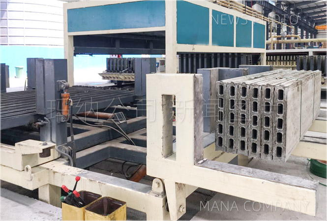 陶粒墻板翻板機(jī)